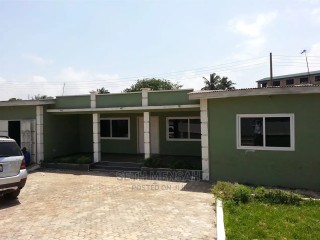 3bdrm House in 3 Bedroom House For, Tesano for Sale