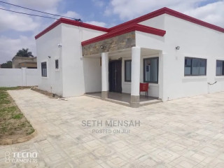 3bdrm House in 3 Bedroom House For, Adenta for sale
