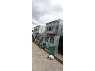 4bdrm Duplex in Pokuase for rent