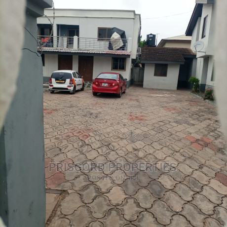 1bdrm-apartment-in-ecobank-spintex-for-rent-big-3