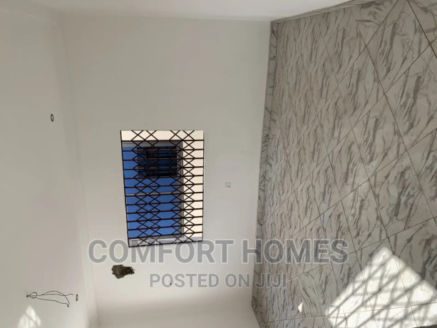 3bdrm-apartment-in-ashomang-estate-for-sale-big-3