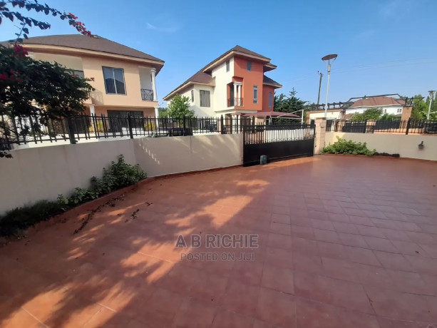 4bdrm-townhouseterrace-in-west-trassaco-is-east-legon-for-sale-big-2