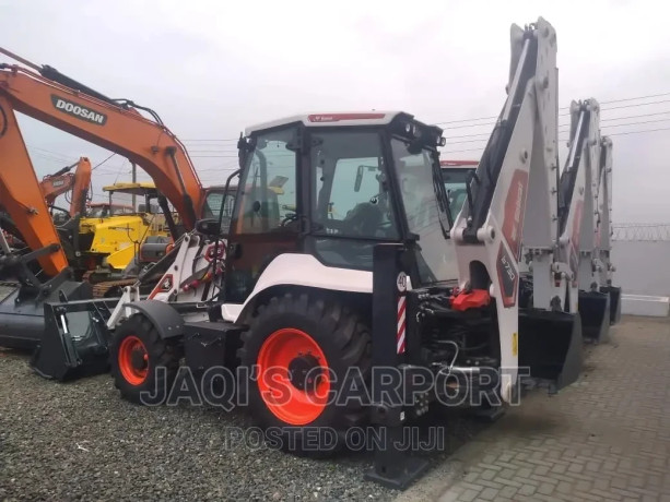 bobcat-backhoe-b730-big-2