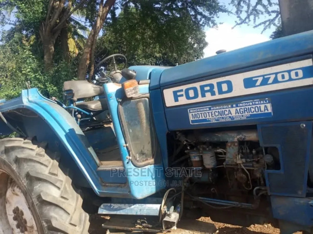 ford-7700-tractor-for-sale-big-2