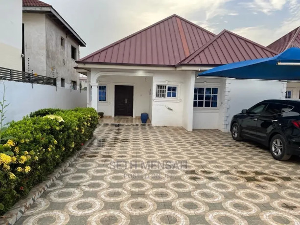 3bdrm-house-in-madina-for-sale-big-3