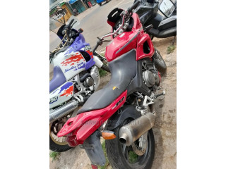 Yamaha 2015 Red
