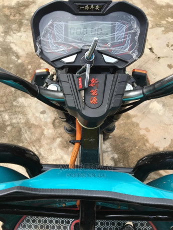 new-motorcycle-2023-blue-big-2