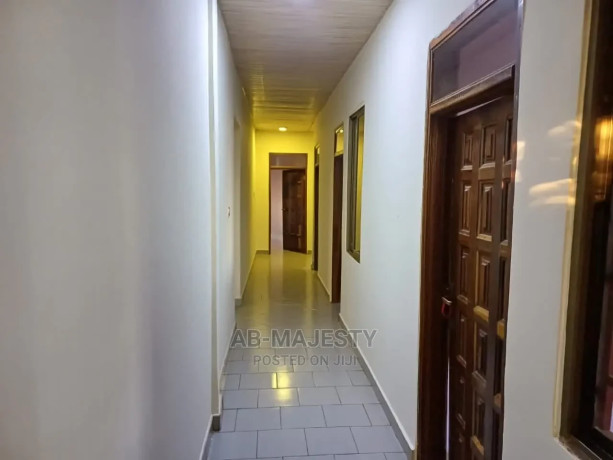 5bdrm-apartment-in-spintex-for-rent-big-4