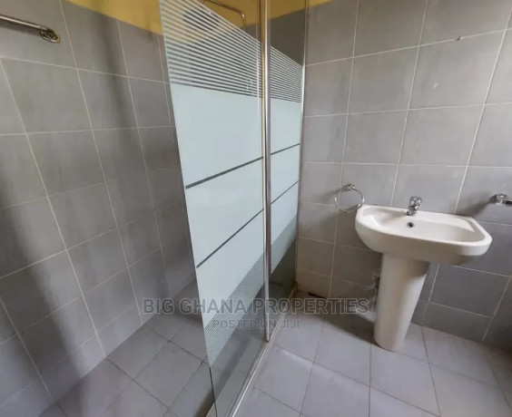 2bdrm-apartment-in-spintex-for-rent-big-1