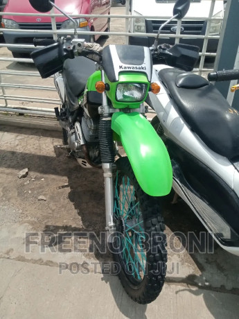 kawasaki-klx-250-2005-green-big-1