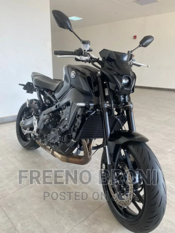 yamaha-fz-2022-black-big-0