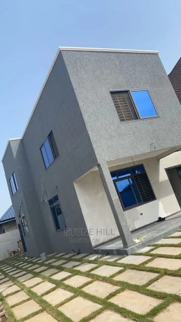 3bdrm-townhouse-terrace-in-ashaley-botwe-for-rent-big-0