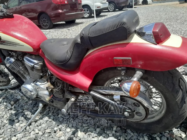 honda-super-hawk-1999-red-big-1