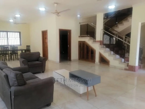 5bdrm-house-in-skm-adjiriganor-for-rent-big-1