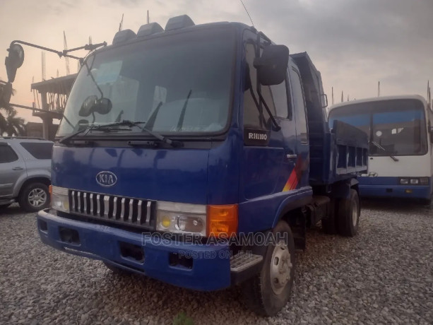 kia-tipa-truck-single-axile-good-condition-big-1