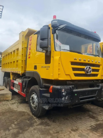 6x4-saic-iveco-hongyan-chinese-tipper-truck-big-4