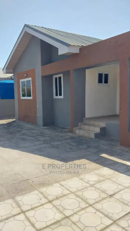 3bdrm-bungalow-in-devtraco-estate-tema-for-rent-big-0