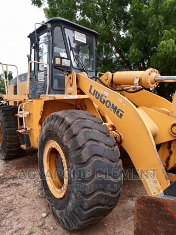 liu-gong-wheel-loader-big-0