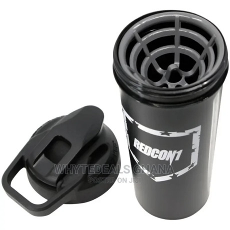 redcon1-quality-gym-shaker-bottle-with-problend-technology-big-1