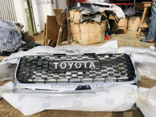 Tundra 2018 Grill