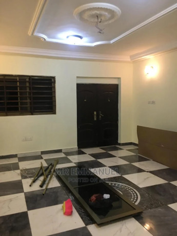 3bdrm-apartment-in-integrity-properties-baatsona-total-for-rent-big-2