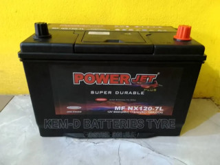 17 Plates Battery for 4X4 Cars