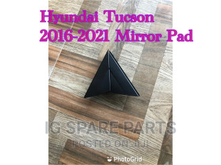 Hyundai Tucson Mirror Pad Pair