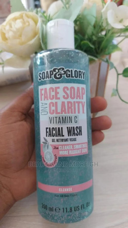 soap-glory-face-soap-and-clarity-vitamin-c-face-wash-big-0