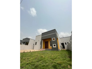 3bdrm House in Oyibi, Kas Valley Area for sale