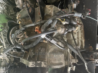 (Toyota Corola Gearbox for Sale (5pins)
