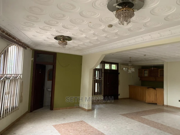 6bdrm-house-in-skm-property-house-achimota-for-sale-big-2