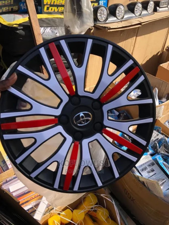 toyota-car-wheel-cover-big-0