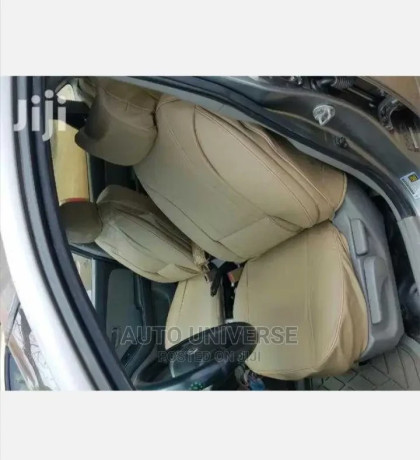 car-seat-cover-available-big-2