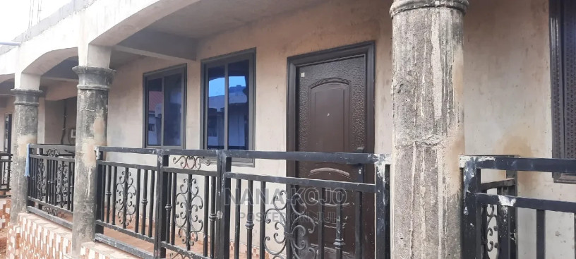 1bdrm-apartment-in-atonsu-feyiase-kumasi-metropolitan-for-rent-big-0