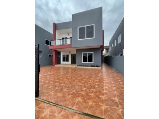 4bdrm House in Ashaley Botwe for sale