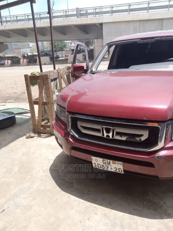 honda-ridgeline-2006-windscreen-available-big-0