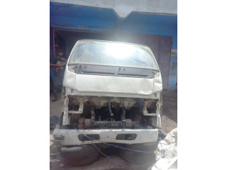 Mitsubishi Canter Head With Headlight and Grille