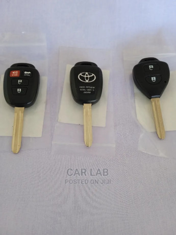 toyota-remote-keys-big-1