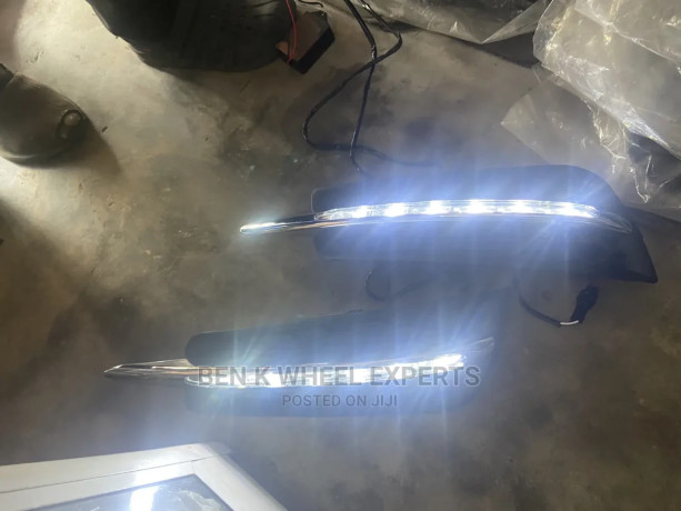 cruze-front-bumper-reflectors-led-big-1