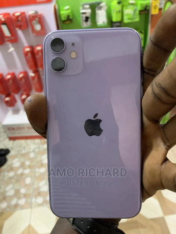 apple-iphone-11-128-gb-purple-big-1