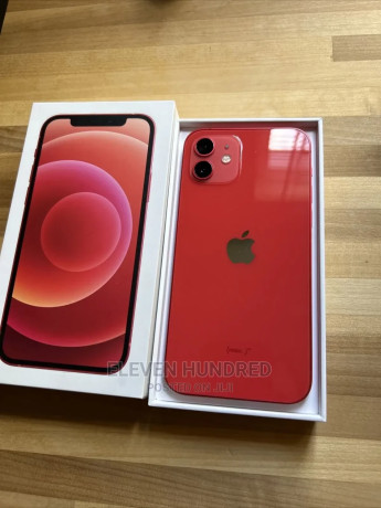 new-apple-iphone-11-64-gb-red-big-0