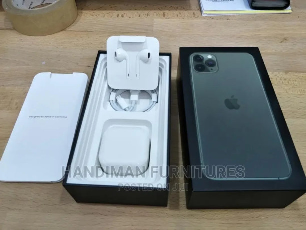 new-apple-iphone-11-pro-max-64-gb-big-2