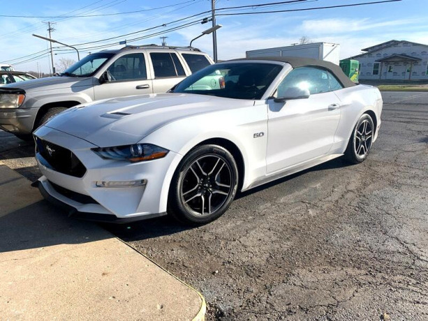 ford-mustang-ecoboost-convertible-2020-white-big-0