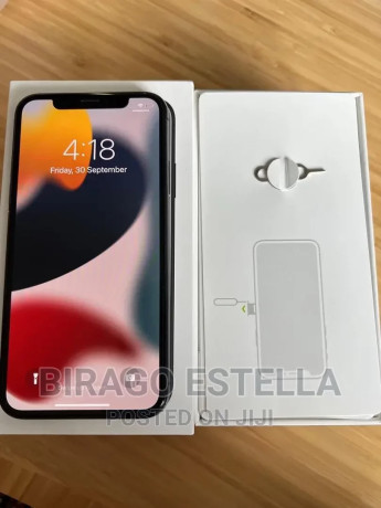 new-apple-iphone-x-64-gb-silver-big-0