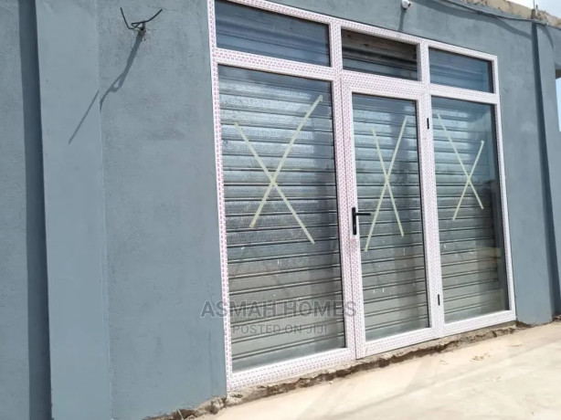 shop-for-rent-at-east-legon-big-2