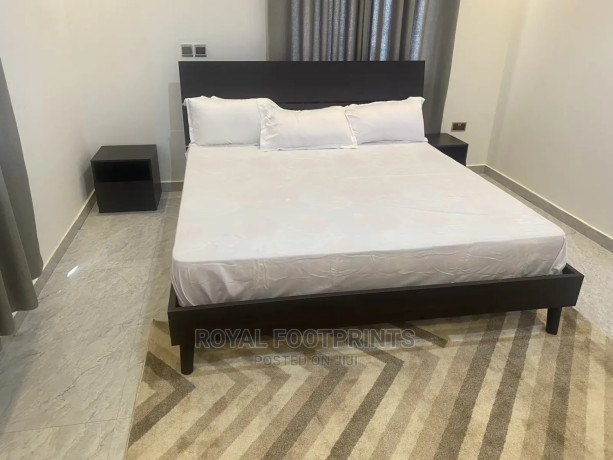 2-bedrooms-furnished-big-2