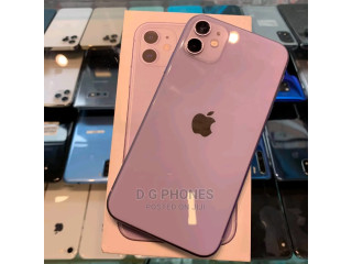 New Apple iPhone 11 64 GB Purple
