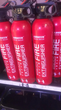 car-fire-extinguisher-big-1