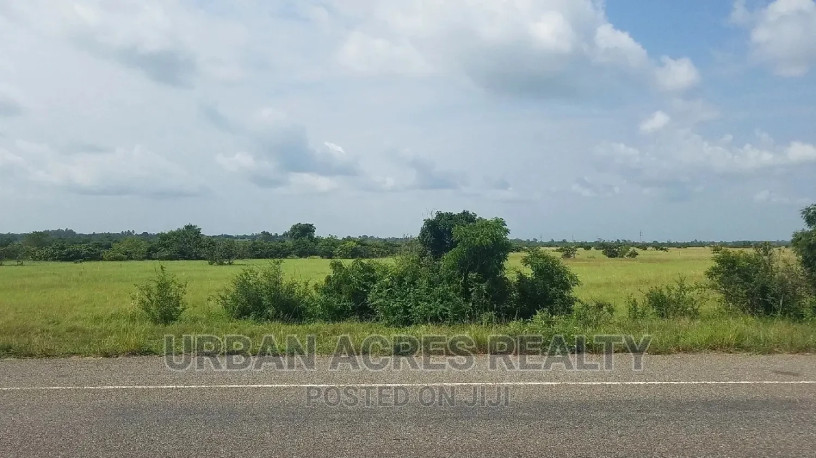 sogakope-adidome-road-vr-300-acres-commercial-land-big-3