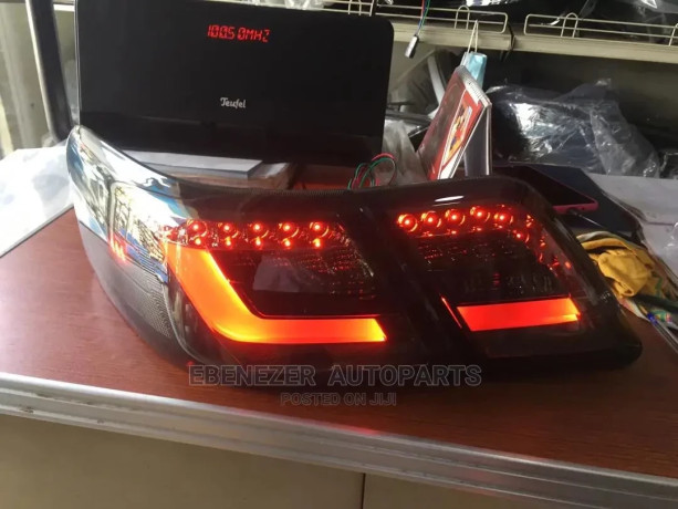 camry-2009-spec-taillights-big-0